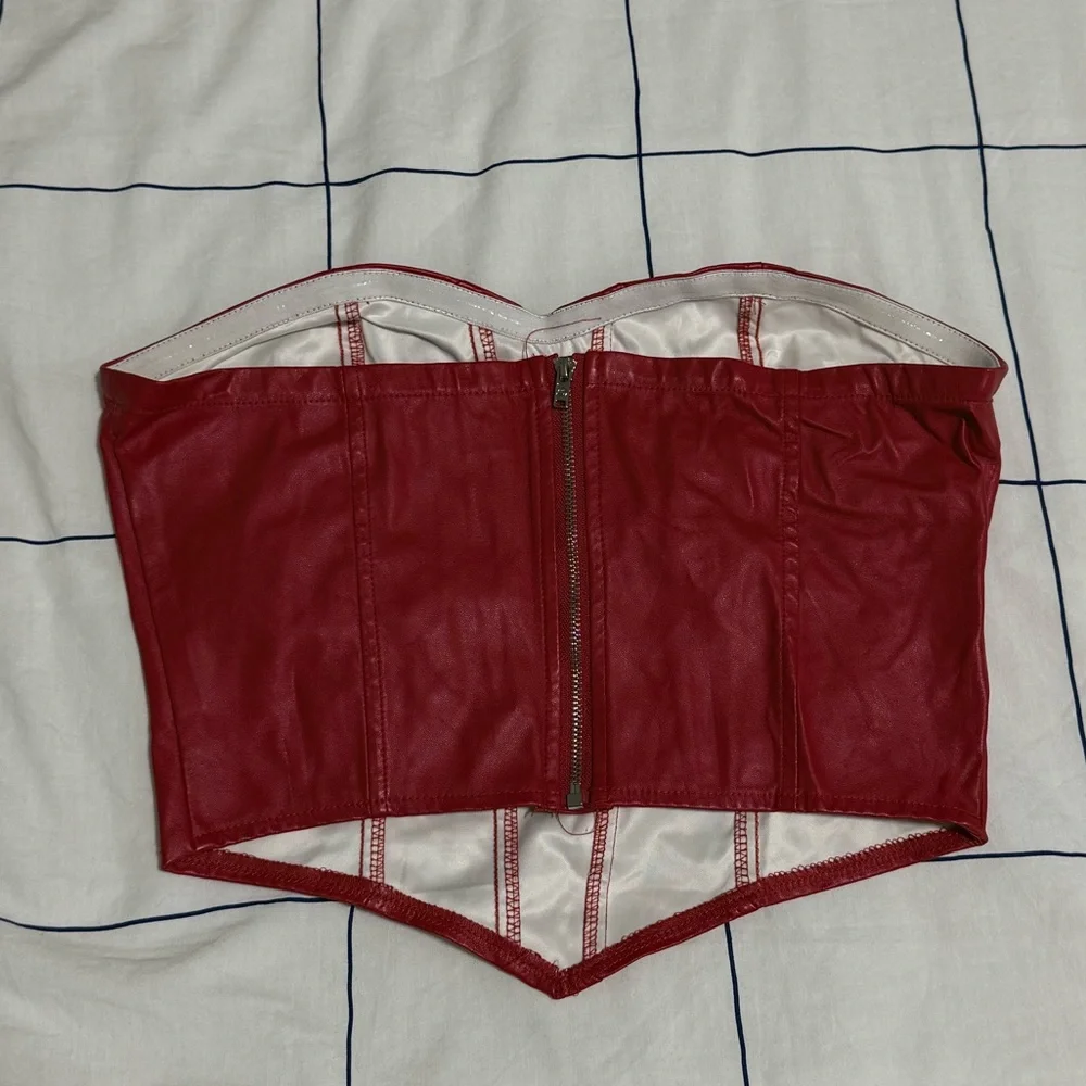 Red Strapless Top - Picture 4 of 5